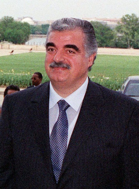 Rafic Hariri in a suit, photographed in 2001