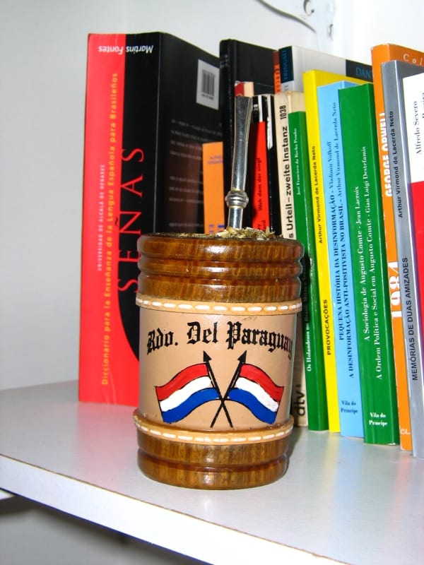 A wooden drinking vessel used for a cold herbal drink