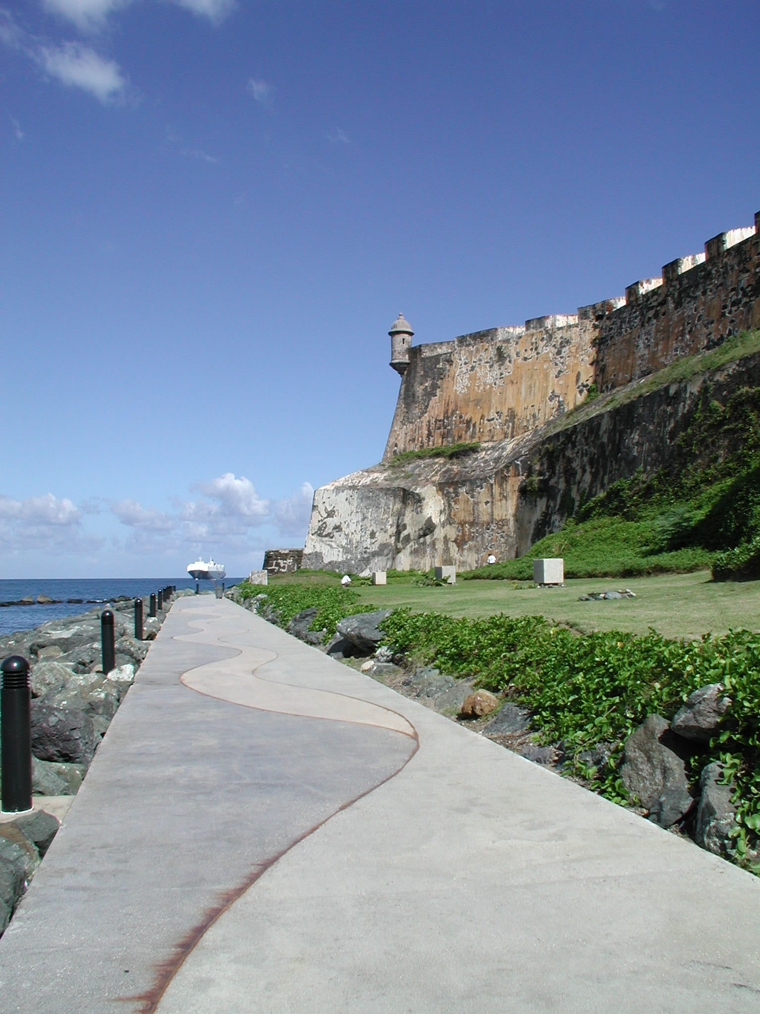 A stone sentry box on the ramparts of the El Morro fortress overlooking the Atlantic at San Juan